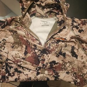 Womens Sitka Quarter Zip Camo Long sleeve XL
